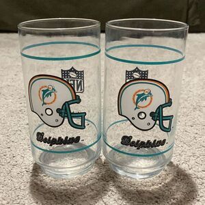 Vintage Set of Two NFL Miami Dolphins Glass Beverage Juice Glasses Logo Florida